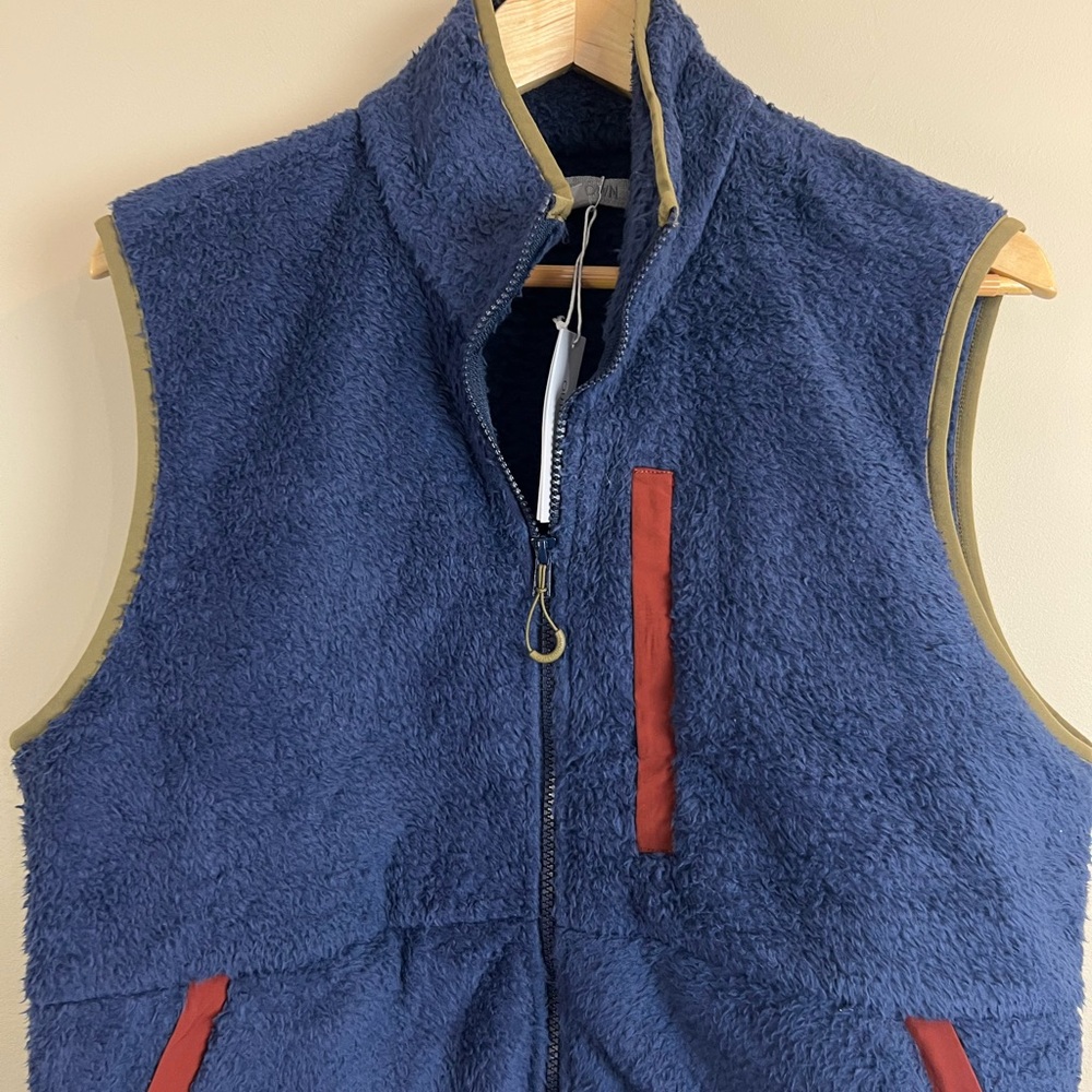 Outerknown Men’s Fleece Sherpa Vest Medium Blue $168 Retail Cozy Warmth - Picture 2 of 9